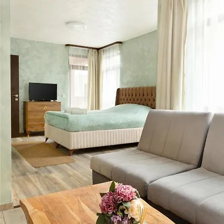 къща за гости