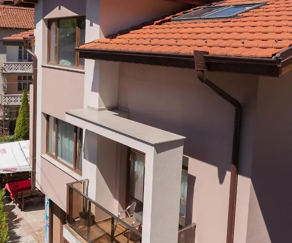 къща за гости