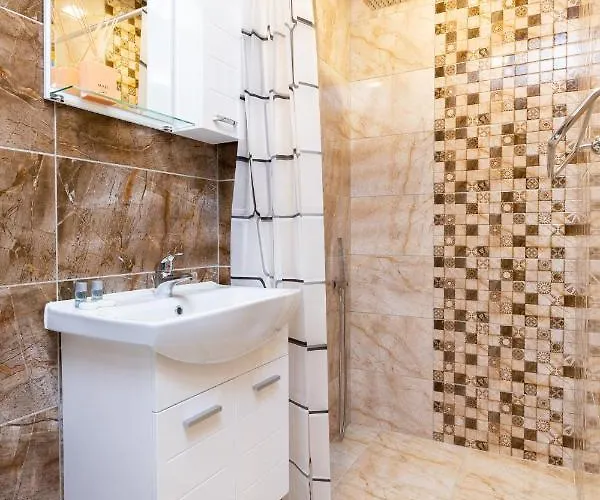 къща за гости